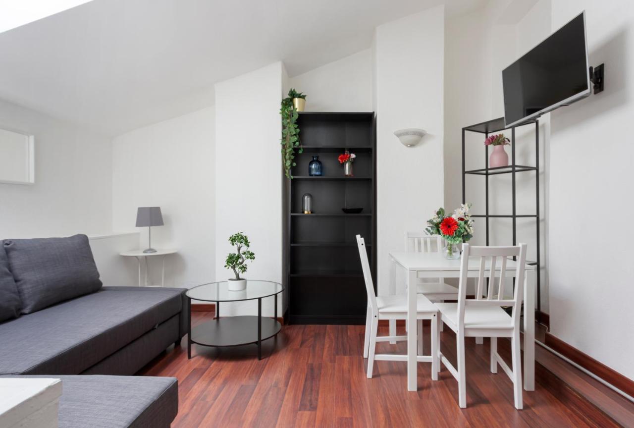 1 Bedroom & 1 Living Room Apt - Duomo 5 Milán Exteriér fotografie